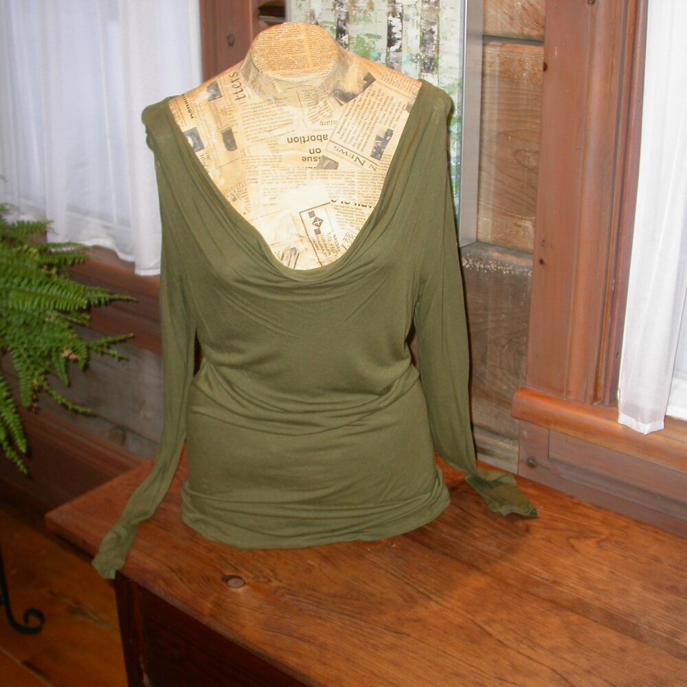 Green Long sleeved Shirt